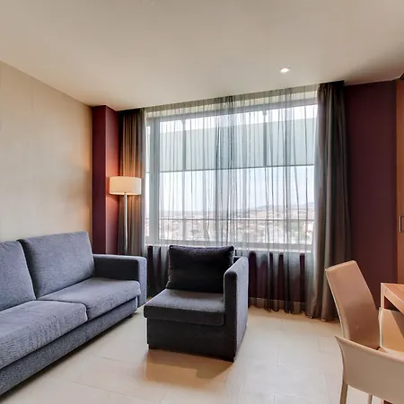 Tower Hotel 4*