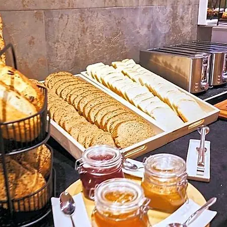 Hotel Tower 4*